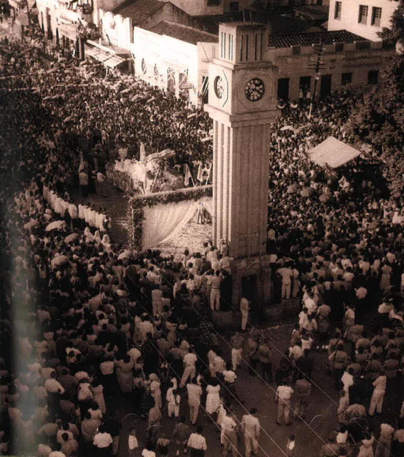 Relogio da Rua 14 de Julho Festa da Nossa Senhora da Abadia em 15 de Agosto de 1949