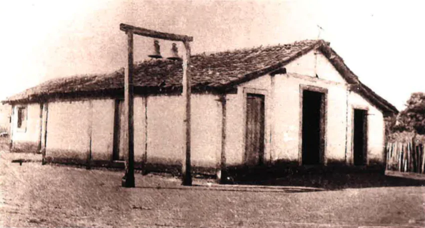 Capelinha de S Antônio 1a igreja do povoado erguida pelos fundadores na R 15 de Novembro esq com Av Calógeras